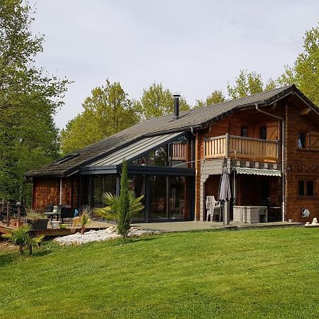 Chalet De Charme Avec Sauna Et Piscine Couverte, Proche De Vichy, Tout Confort, Animaux Acceptes - Fr-1-489-370 Vila Saint-Rémy-en-Rollat Exterior foto